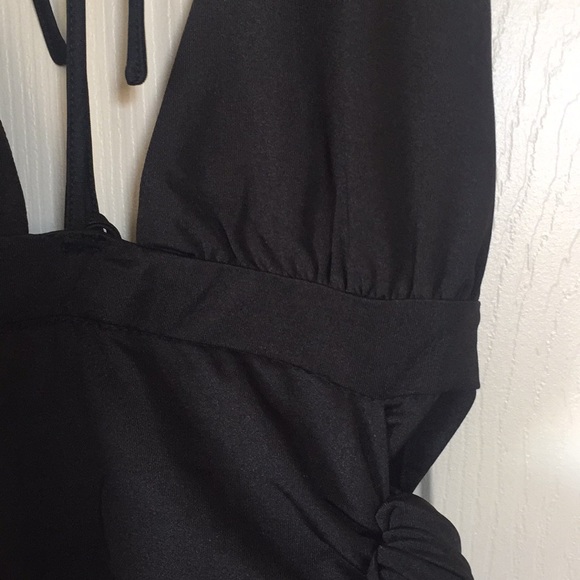 Asymmetrical Plunge Black Mini Dress New Years Eve - Picture 6 of 8